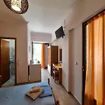 Oasis Complex 3*