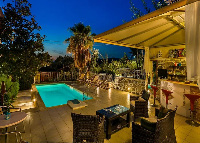 Oasis Complex Πανσιόν 3*