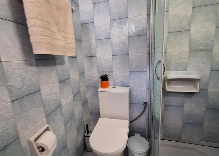 Oasis Complex 3* Kardhakáta