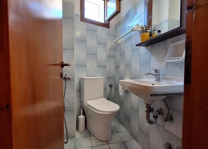 Oasis Complex 3* Kardhakáta