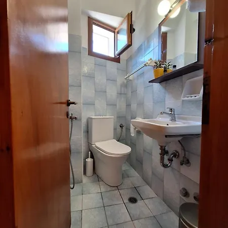 Oasis Complex 3* Kardhakáta